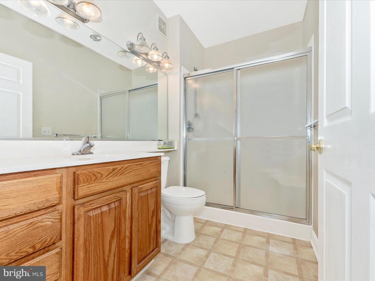 120 Burgess Hill Way #207 photo 32