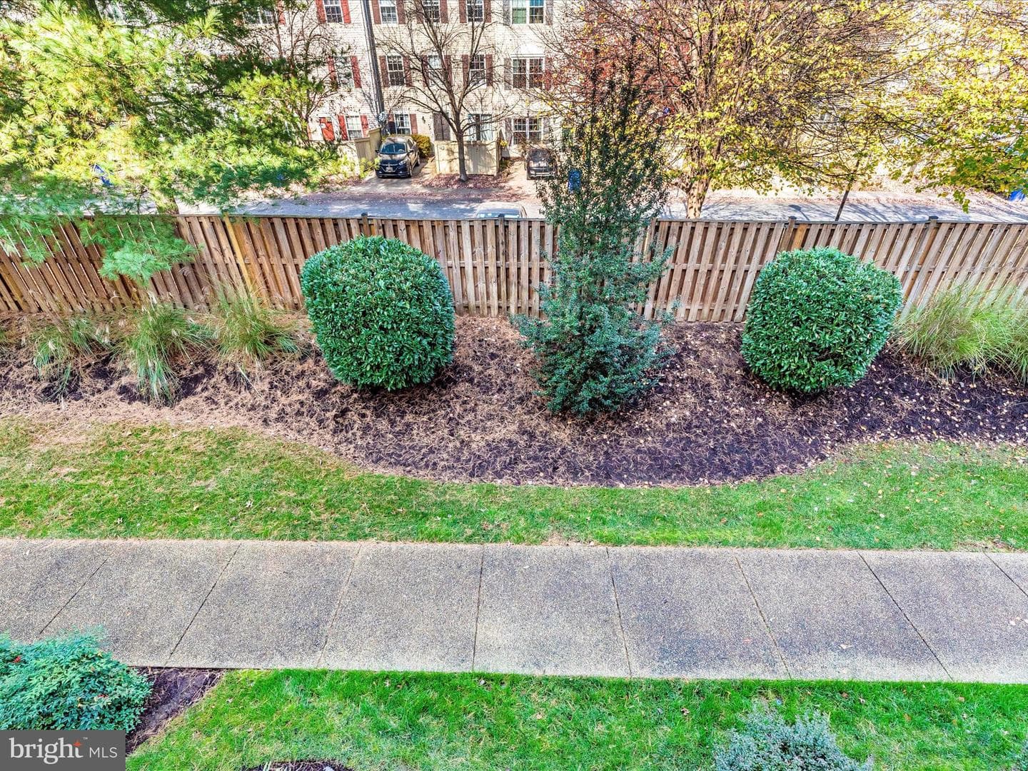 120 Burgess Hill Way #207 photo 45