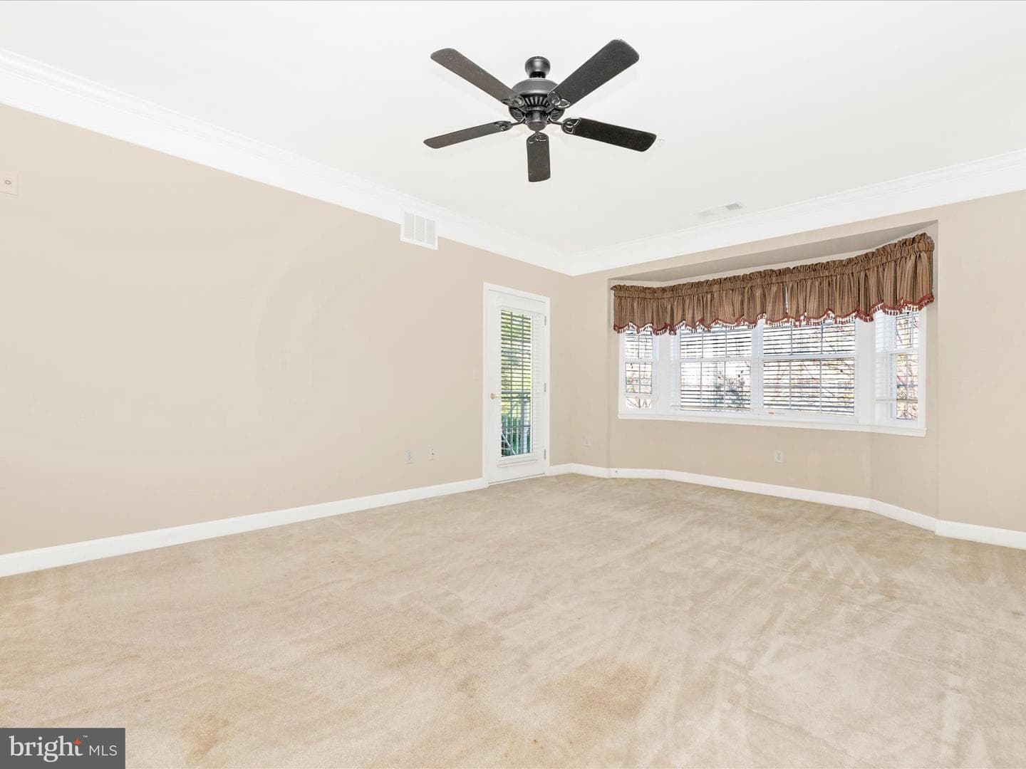 120 Burgess Hill Way #207 photo 7