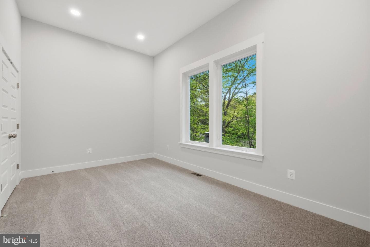6721 Balmoral Overlook photo 41