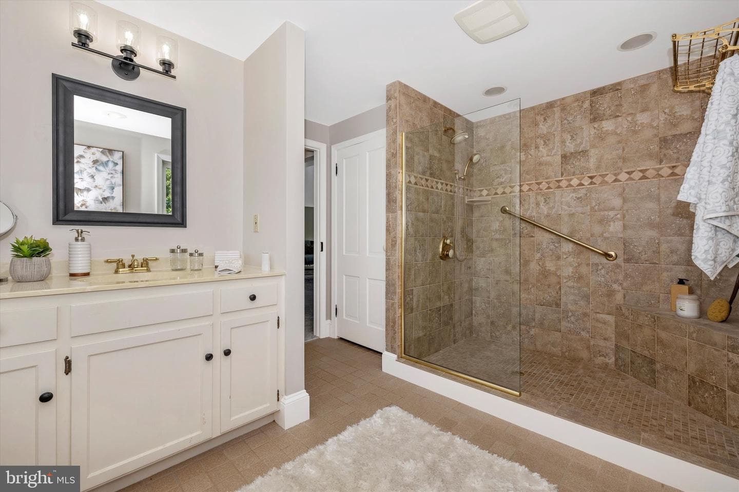 8423 Yellow Springs Rd. photo 124