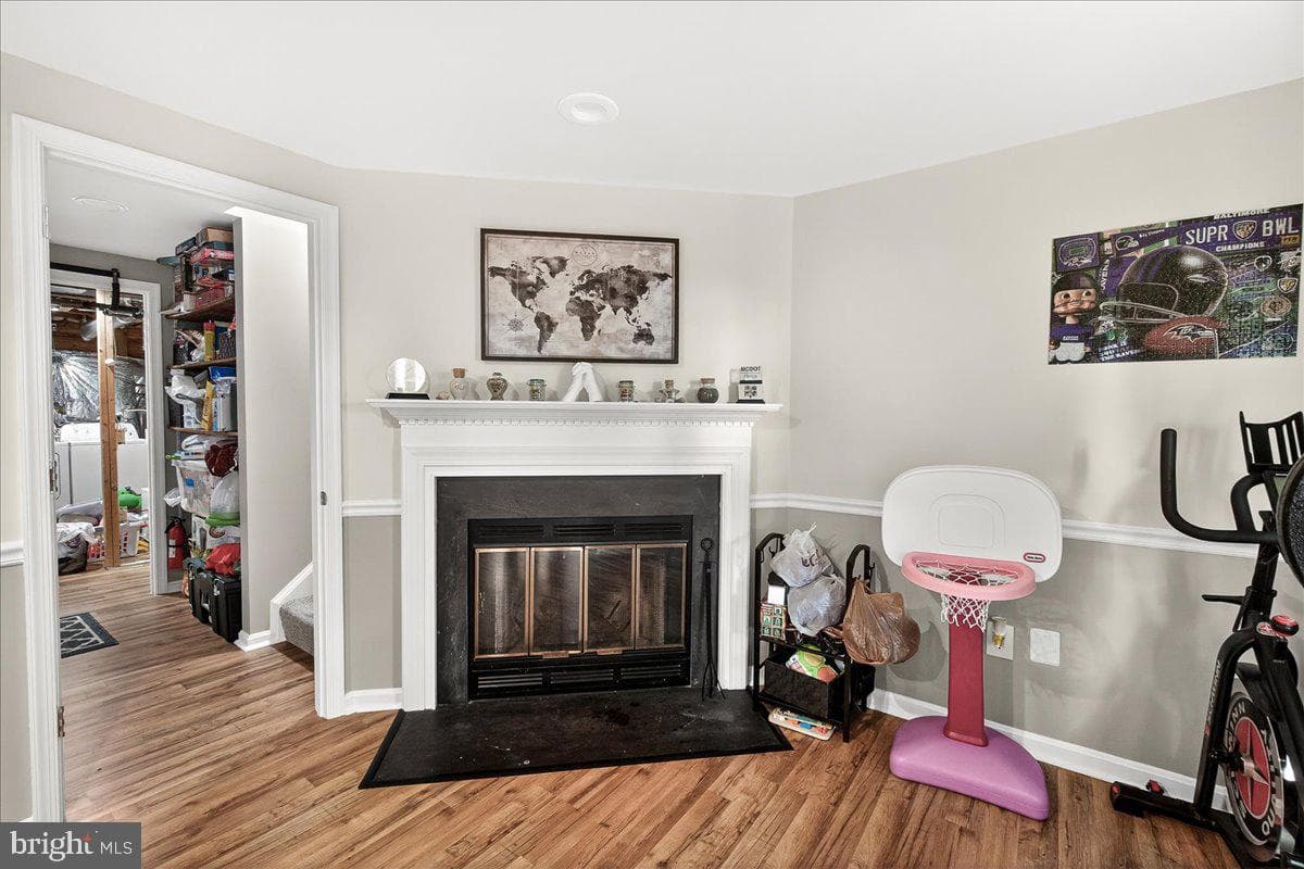 7093 Gresham Court W photo 21