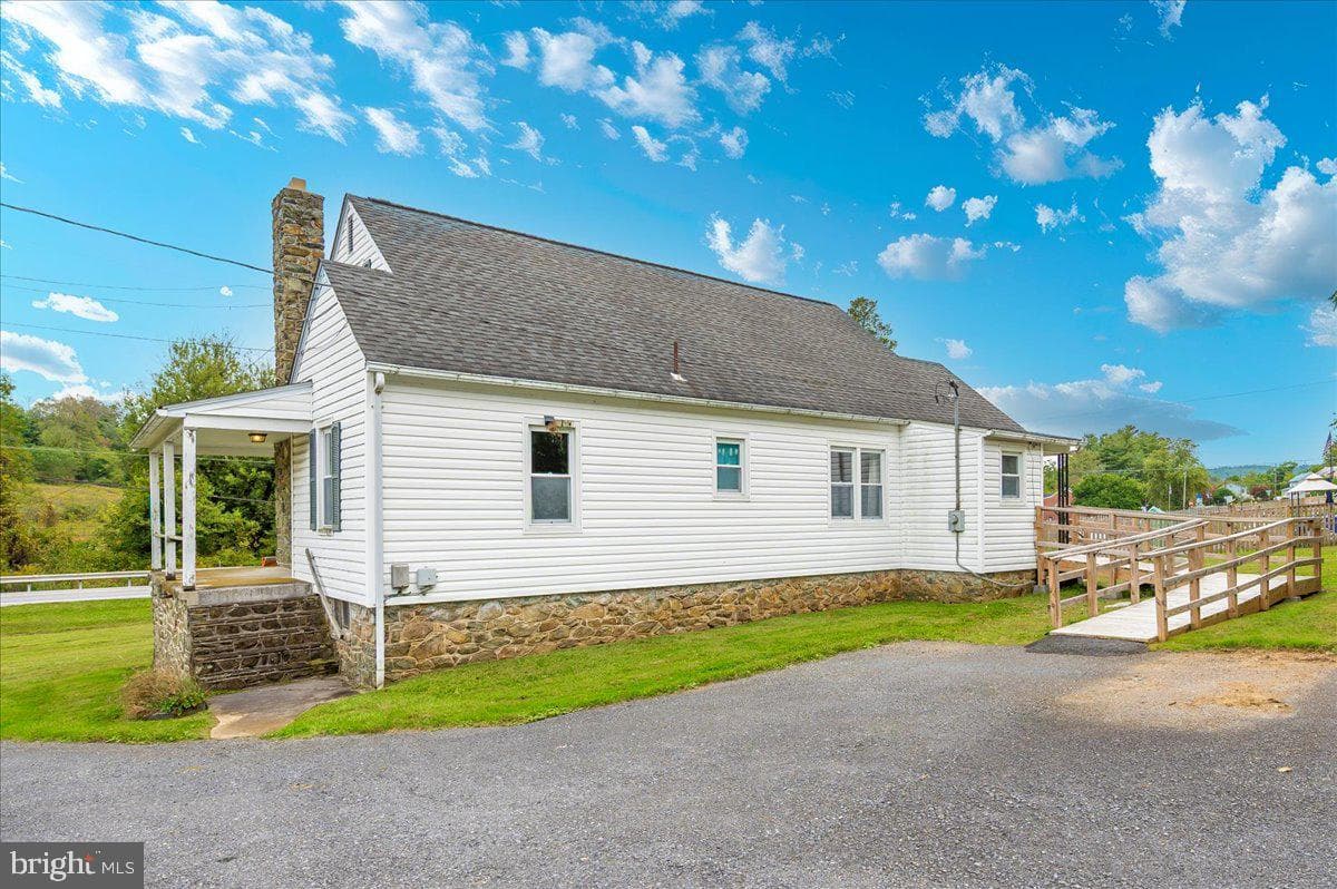 17124 Sabillasville Road photo 38
