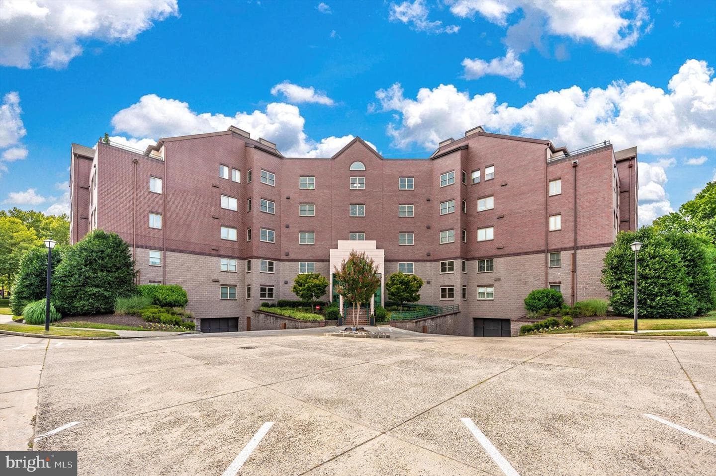 104 Mercer Ct # 13-1B, Frederick