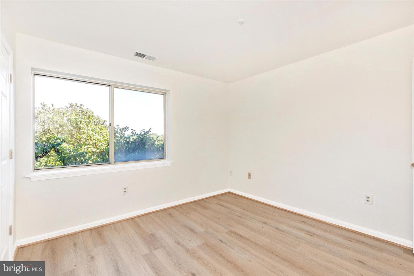 104 Mercer Ct # 13-1B photo 35