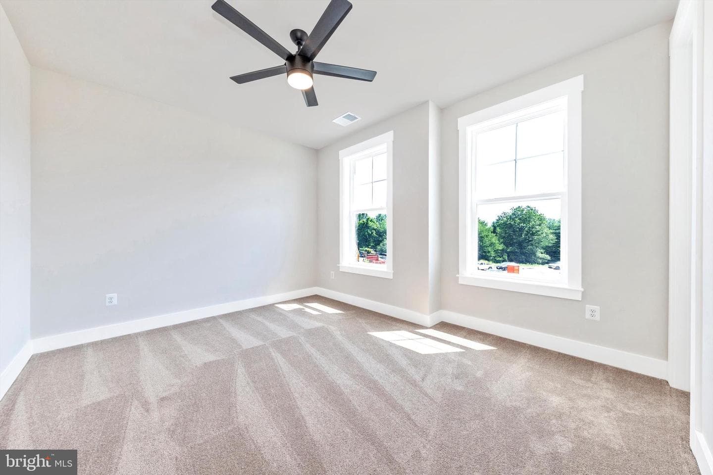9713 Woodlake Place photo 35