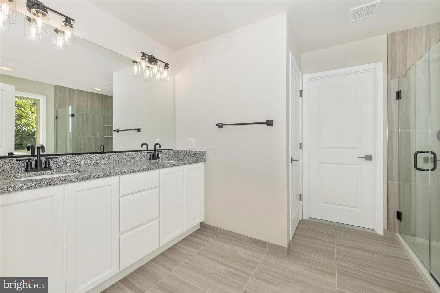 391 Masters Road photo 42