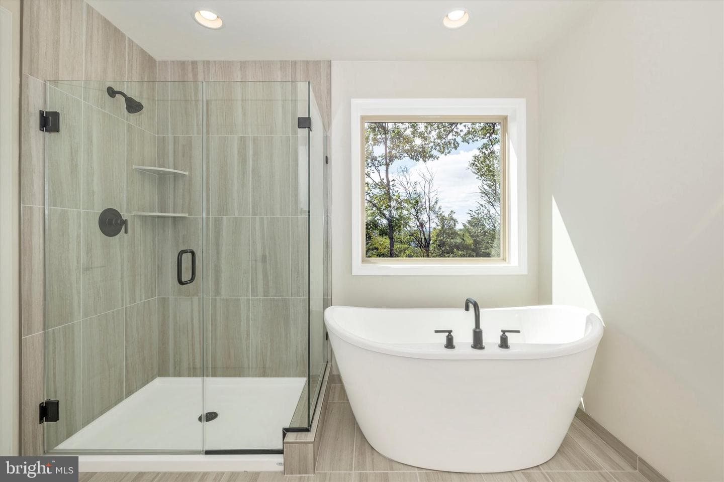 391 Masters Road photo 43
