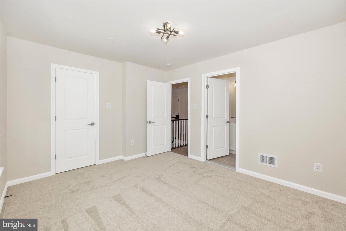 391 Masters Road photo 45