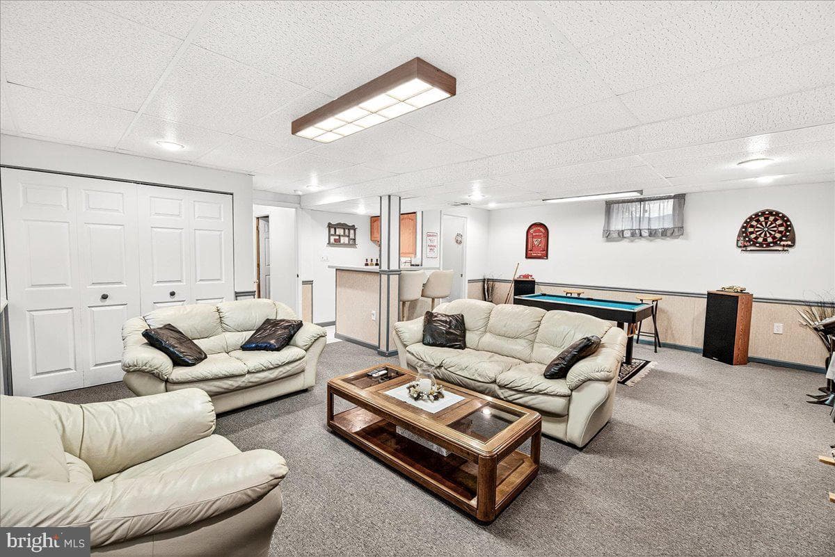 1103 Midvale Avenue photo 18