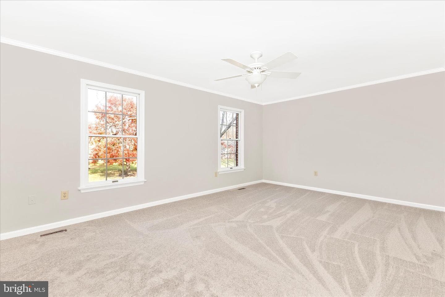 302 Holleybrooke Court photo 21