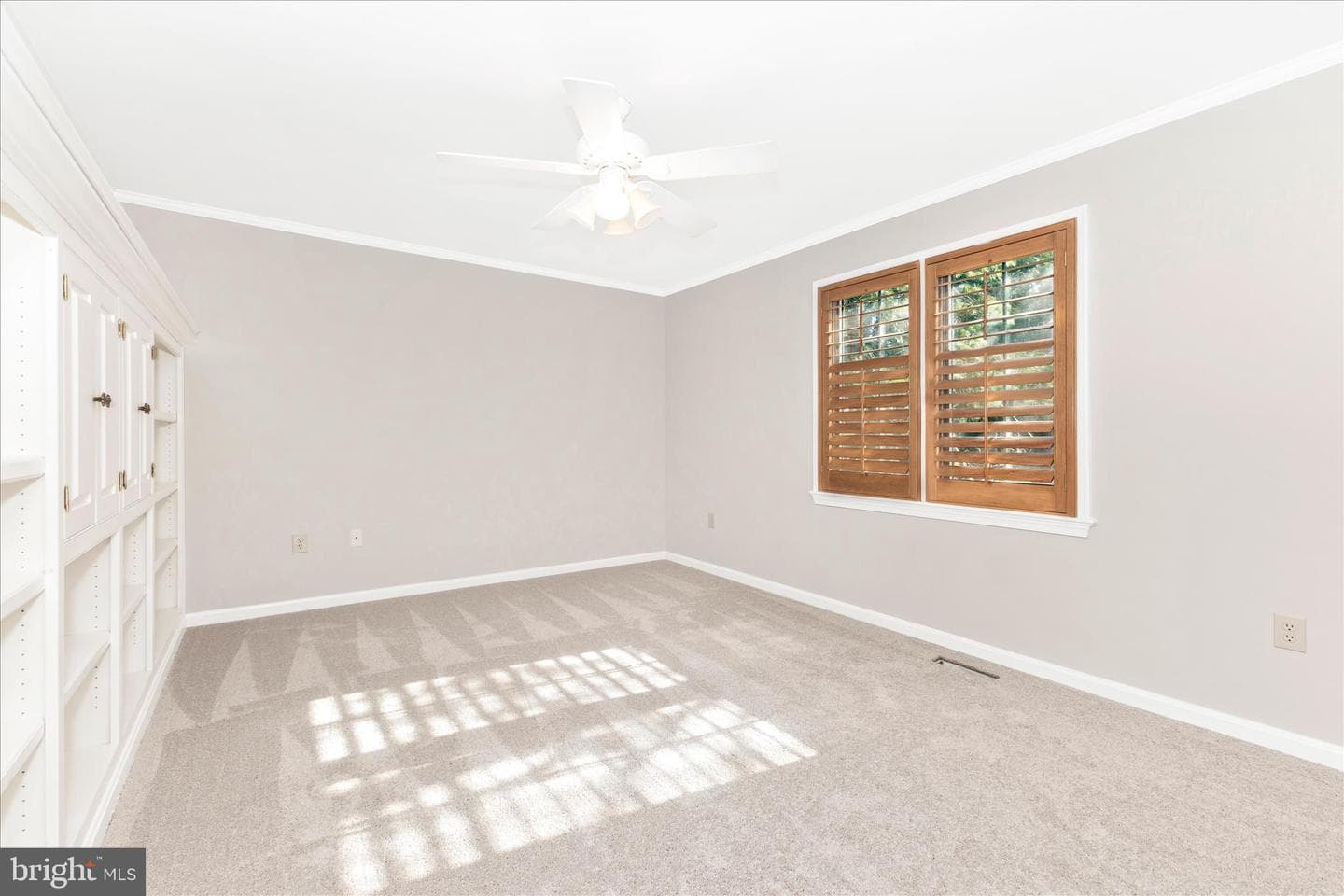 302 Holleybrooke Court photo 25