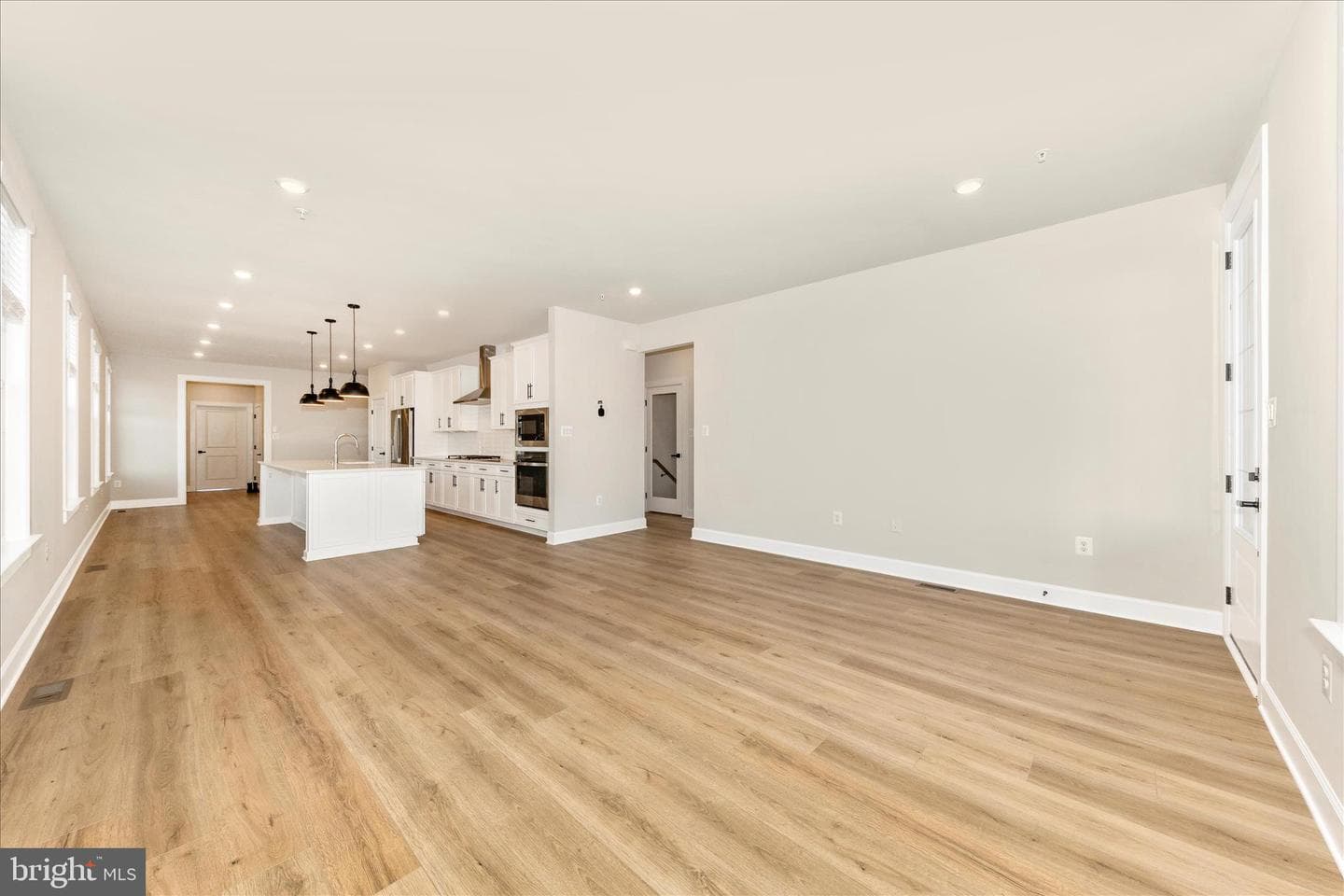413 Bucklebury Lane photo 8