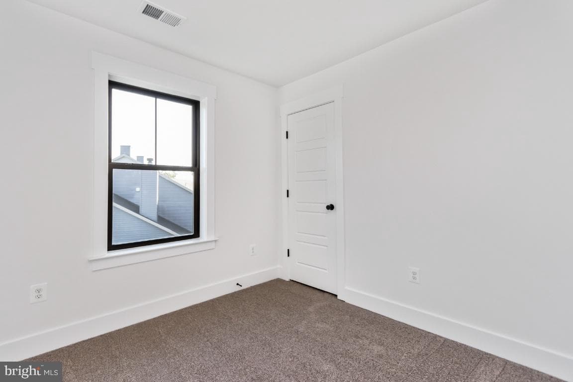 6804 Oakledge Court photo 25
