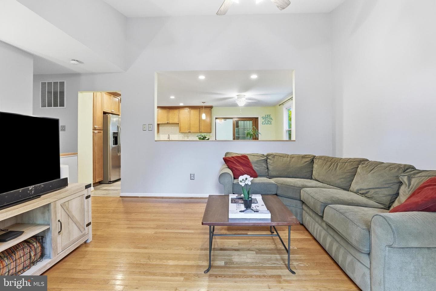 6523 Rimrock Road photo 10