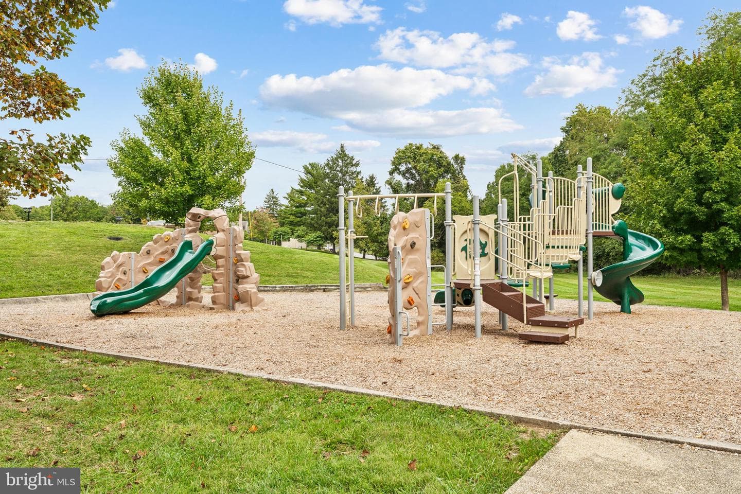 9915 Arapahoe Road photo 67