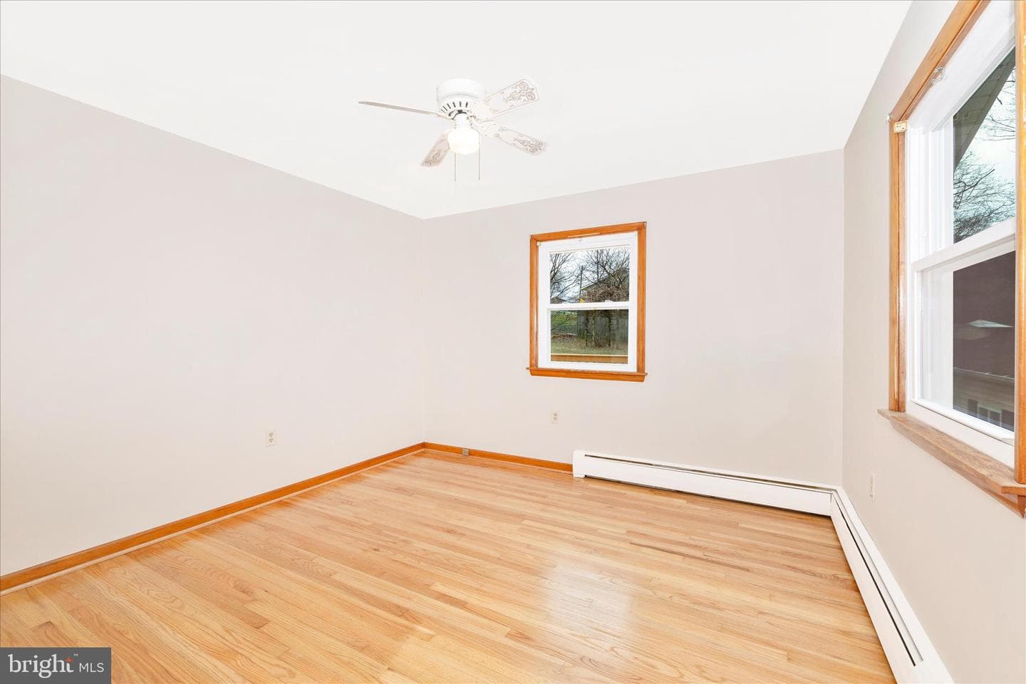 10223 Liberty Road photo 25