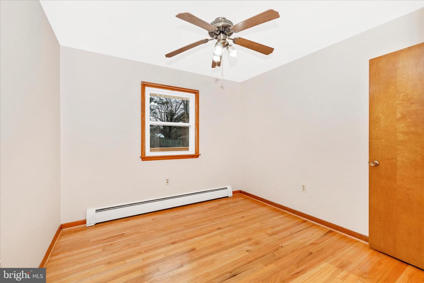 10223 Liberty Road photo 28