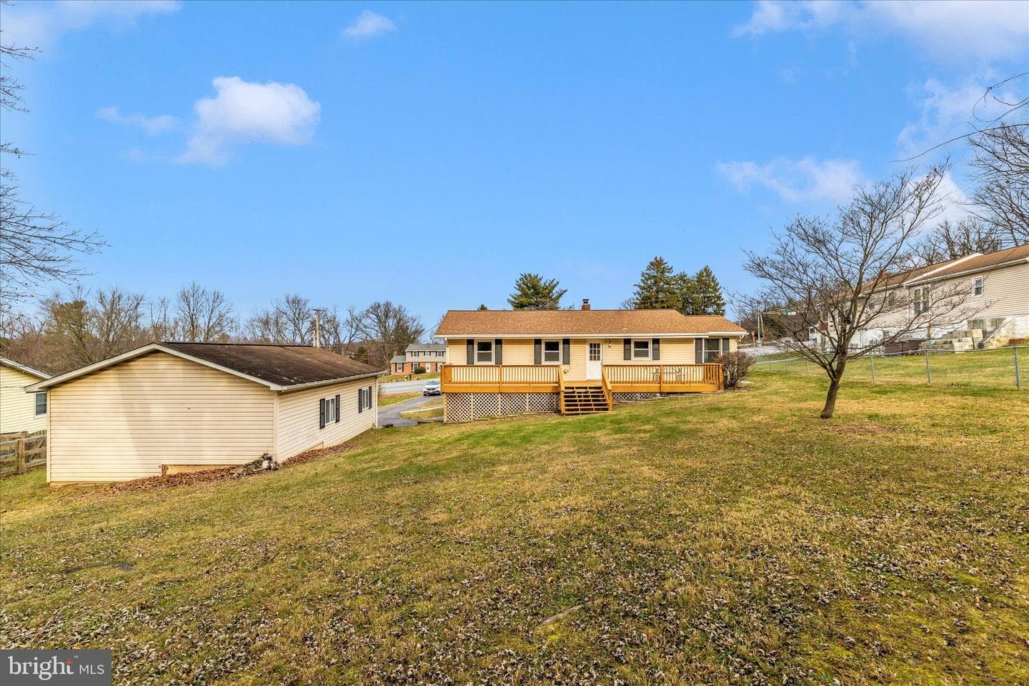 10223 Liberty Road photo 45