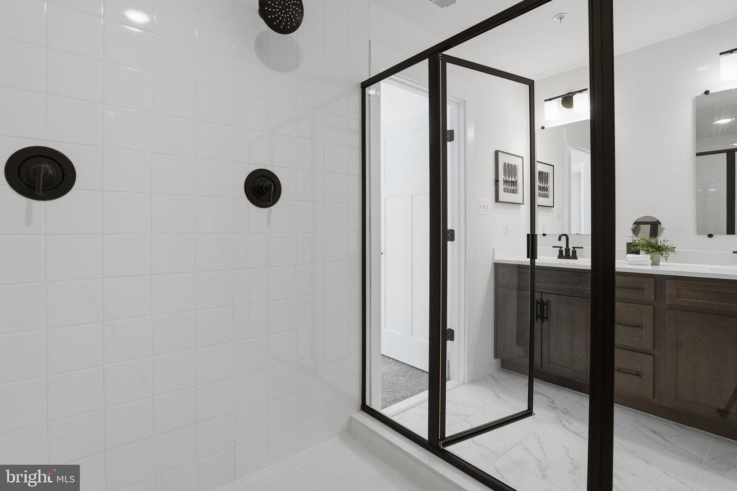 26 Walnut Street photo 30