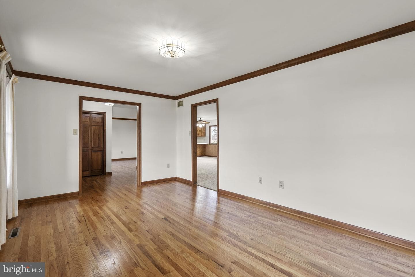 9224 Ball Road photo 11