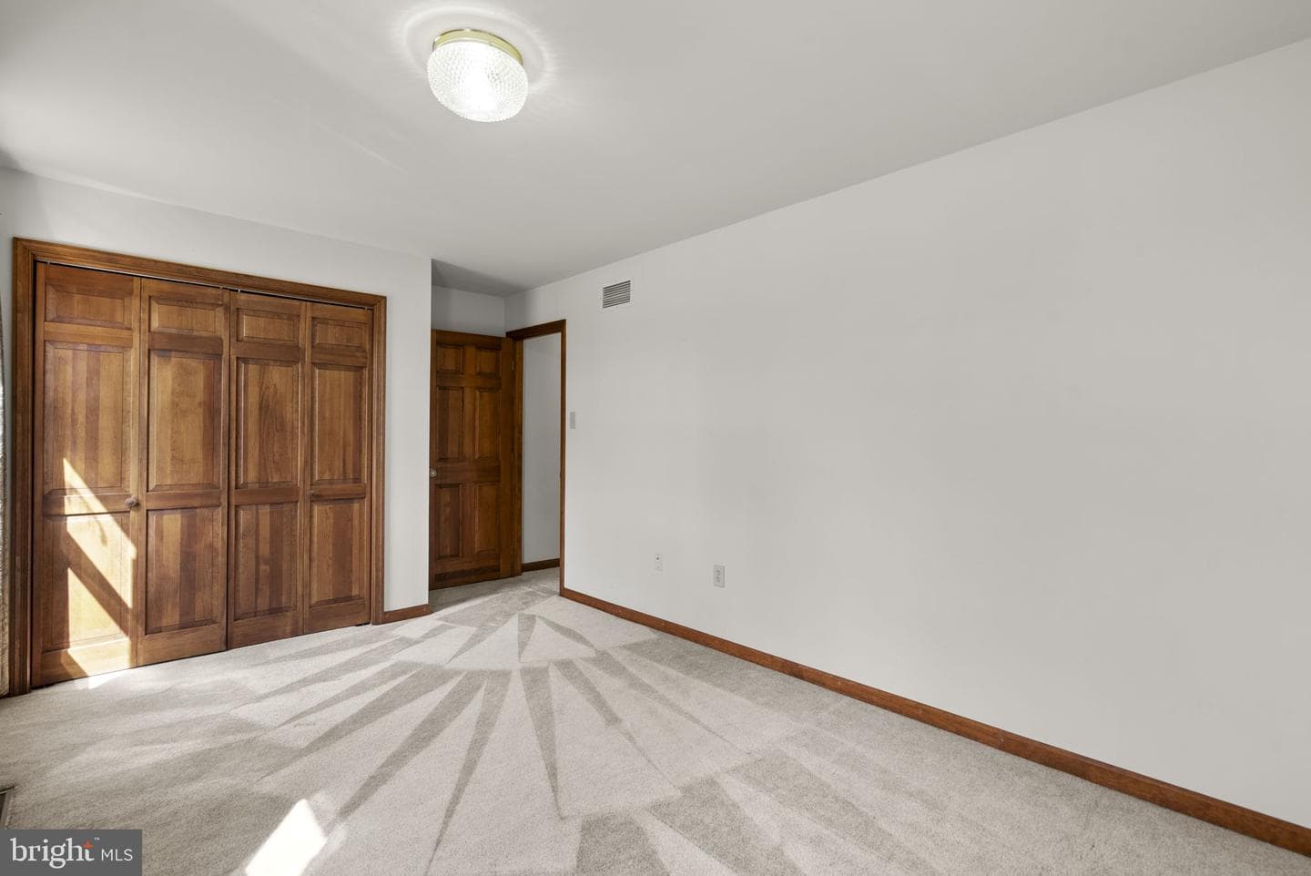 9224 Ball Road photo 32