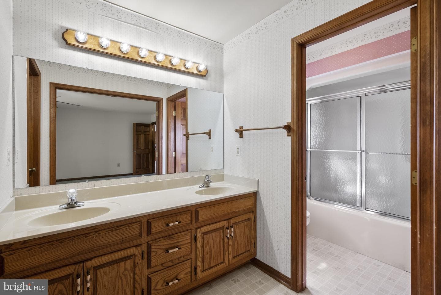 9224 Ball Road photo 39