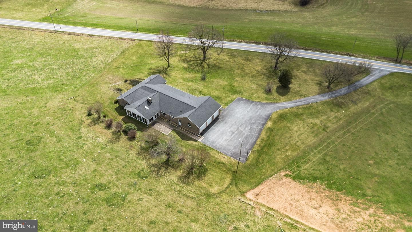 9224 Ball Road photo 55