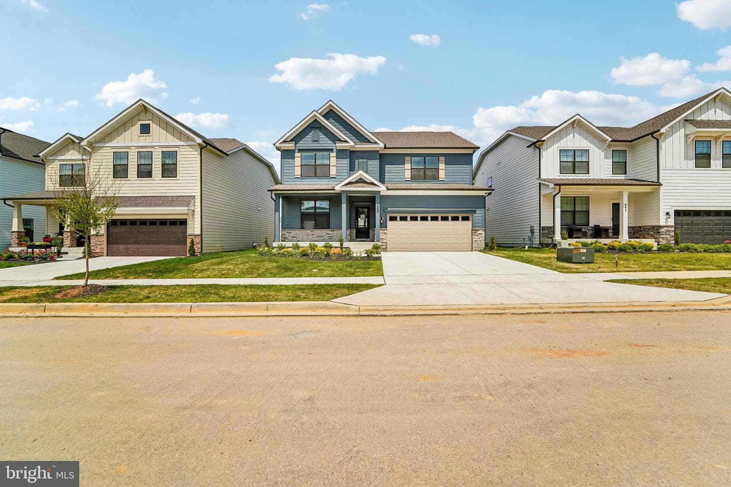 455 Ensemble Way photo 1