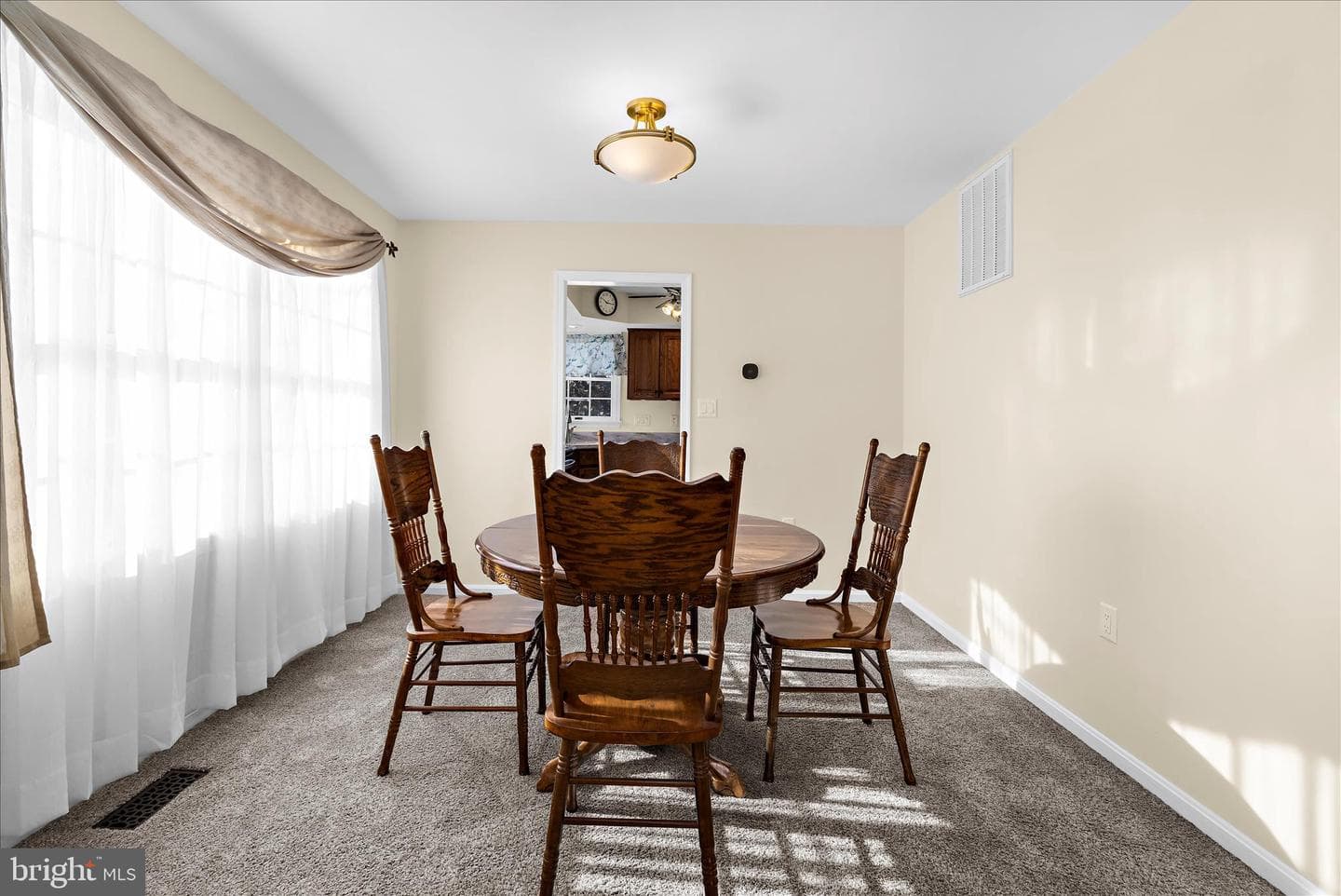 264 Providence Circle photo 15