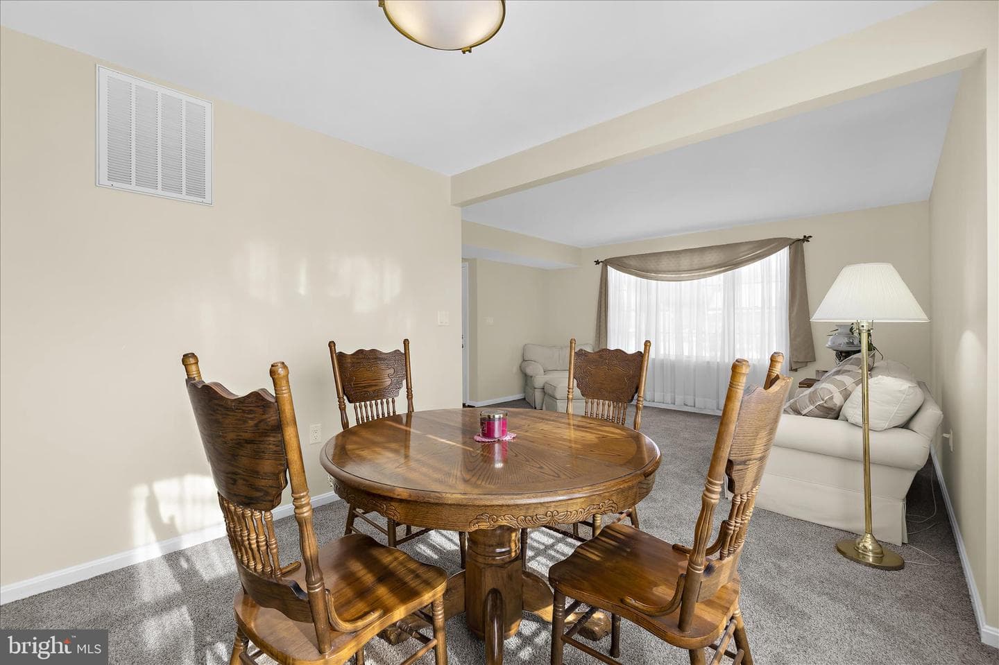 264 Providence Circle photo 16