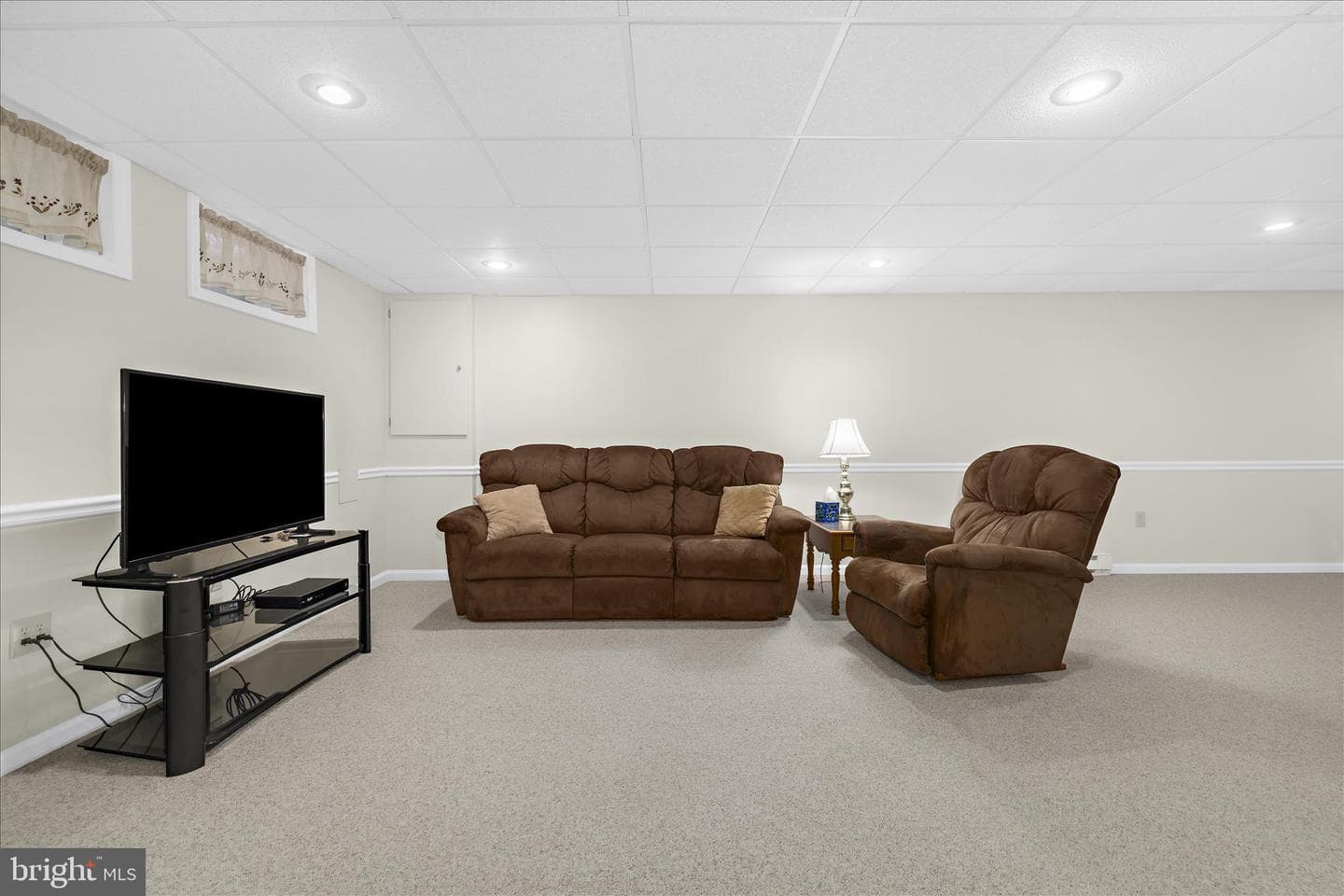 264 Providence Circle photo 27