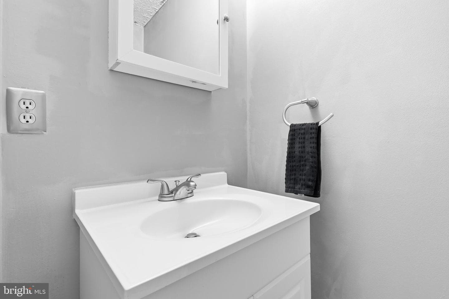 100 Saratoga Place photo 10