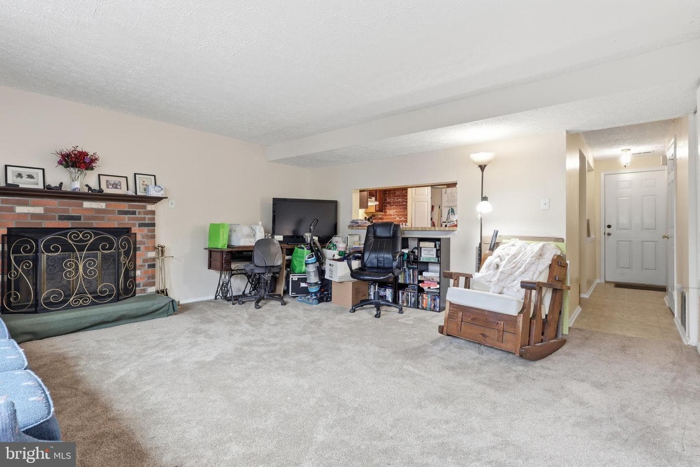100 Saratoga Place photo 16