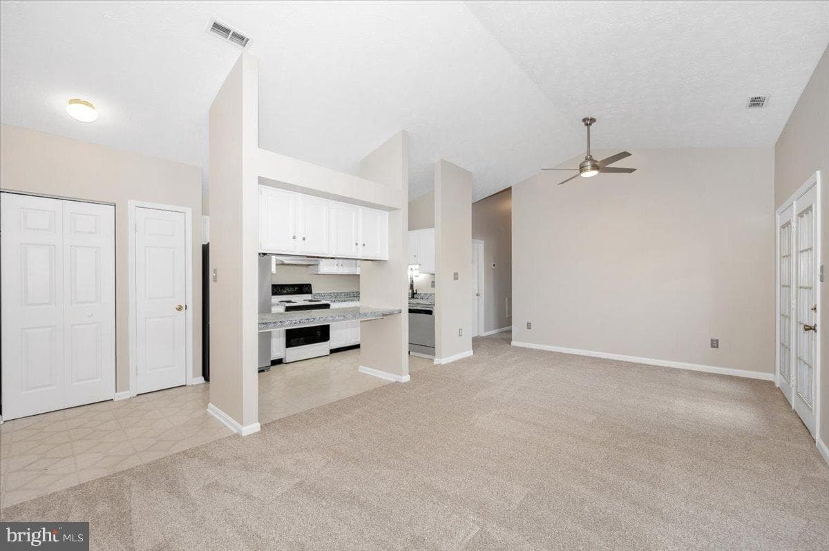 2129 Wainwright Court #2d photo 18