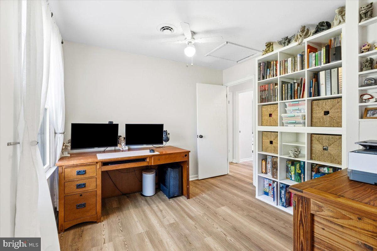 4389 Moleton Drive photo 27
