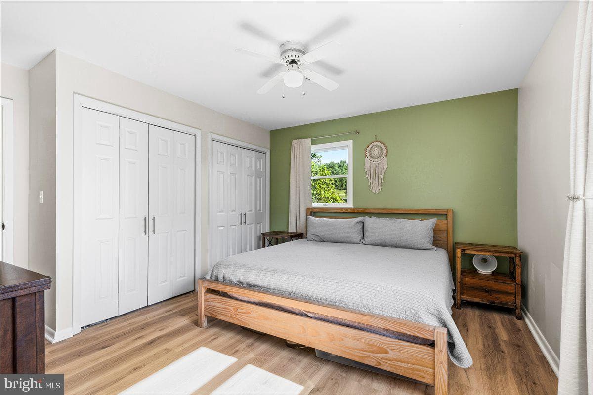 4389 Moleton Drive photo 30