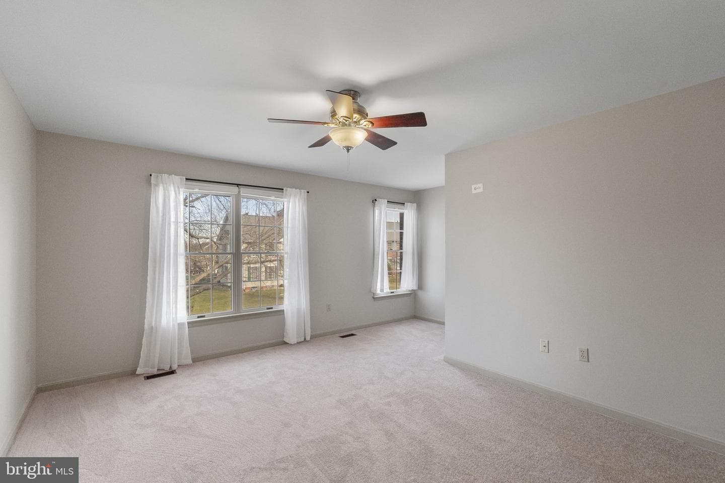2107 Charlton House Way photo 21