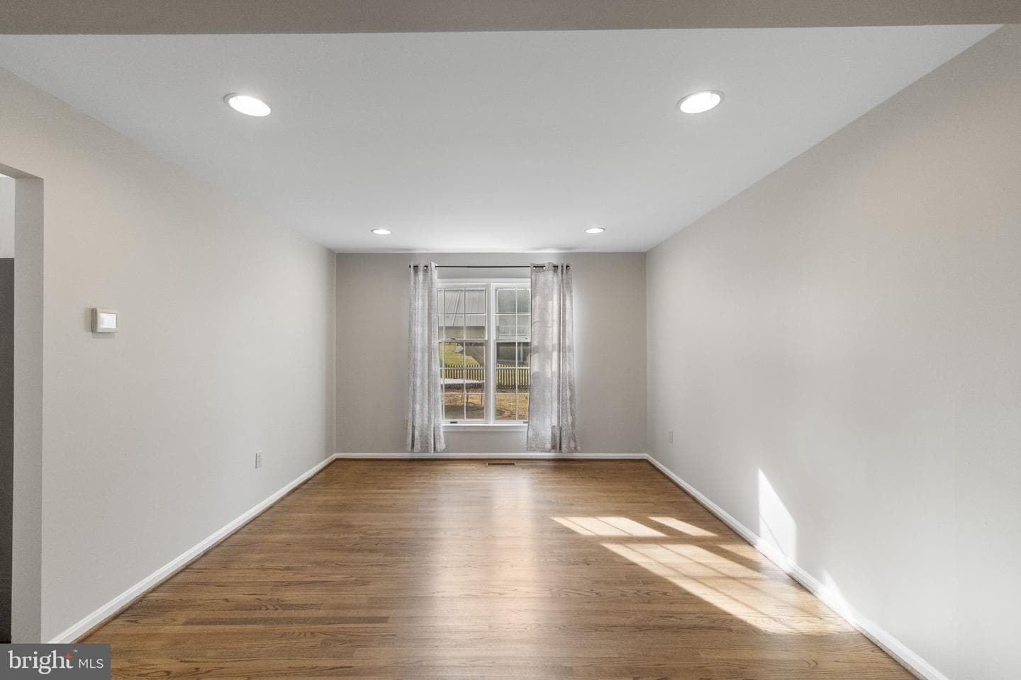 2107 Charlton House Way photo 4