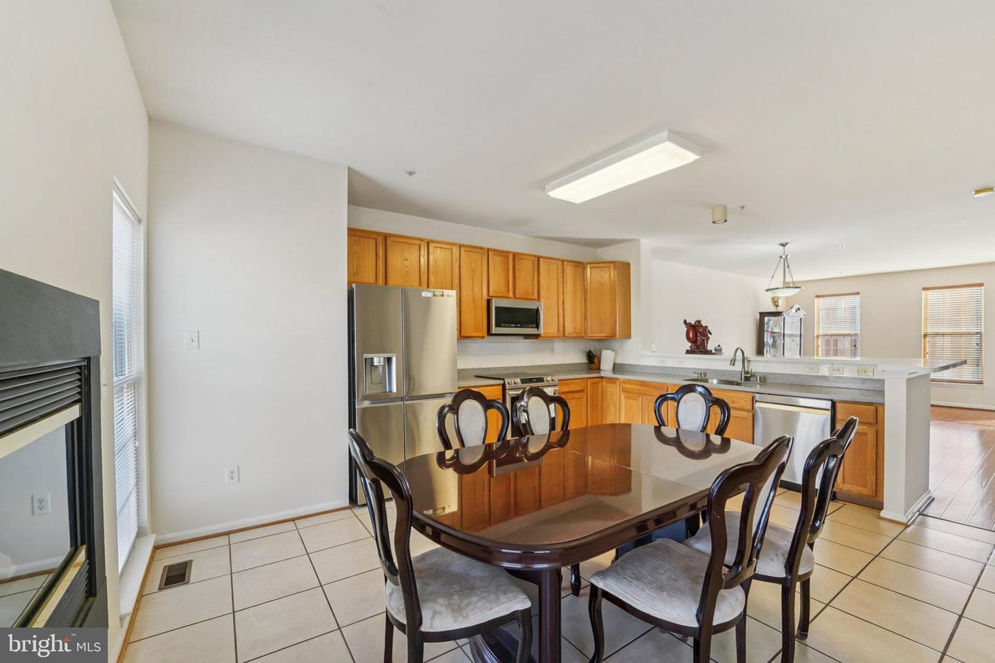 512 Ellison Court photo 14