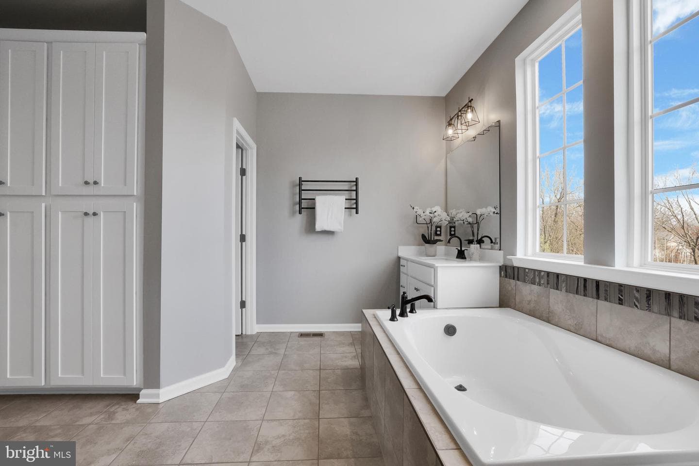 5719 Hawk Ridge Road photo 57