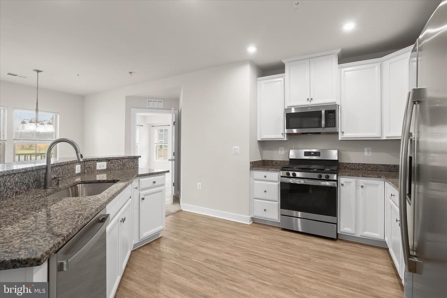 3422 Angelica Way #103 photo 4