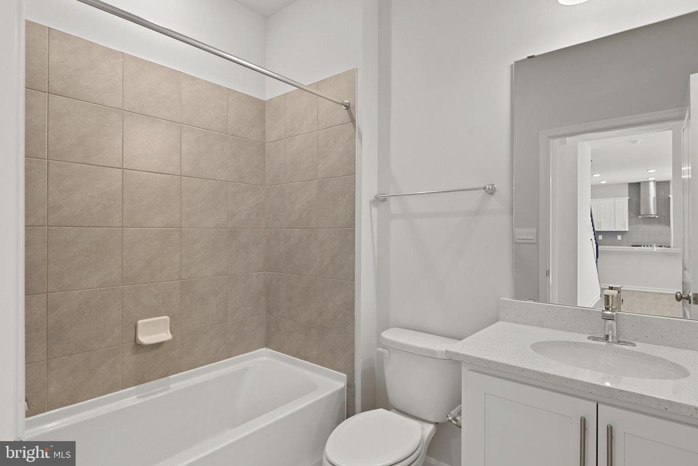 457 Ensemble Way photo 11