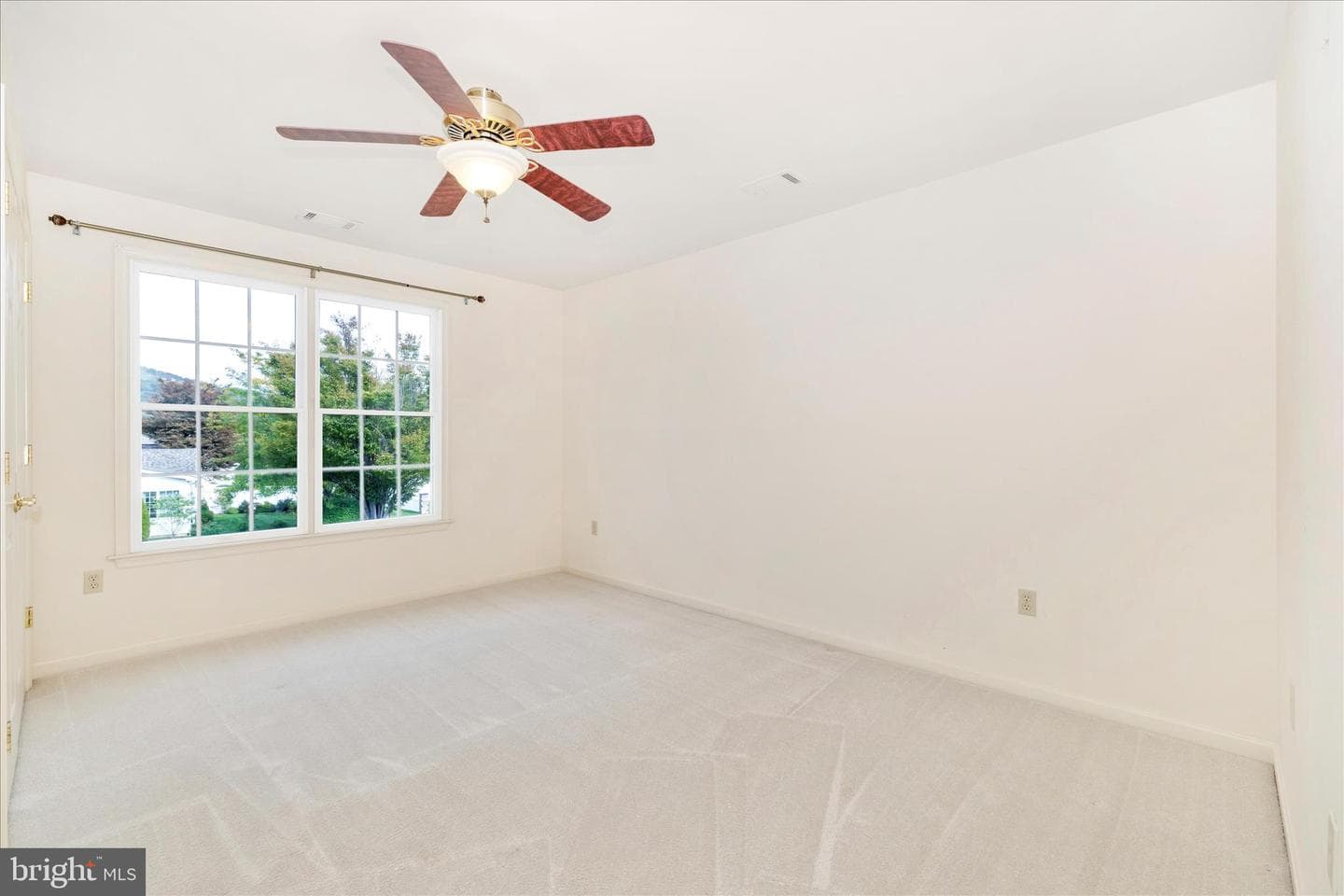1 Keller Lane photo 31