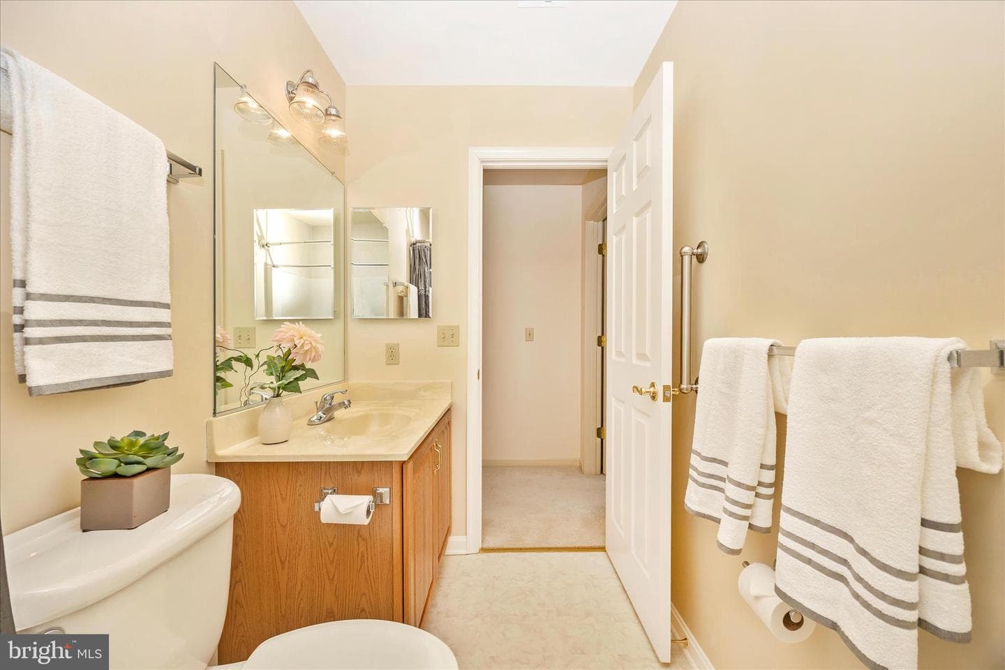 1 Keller Lane photo 34