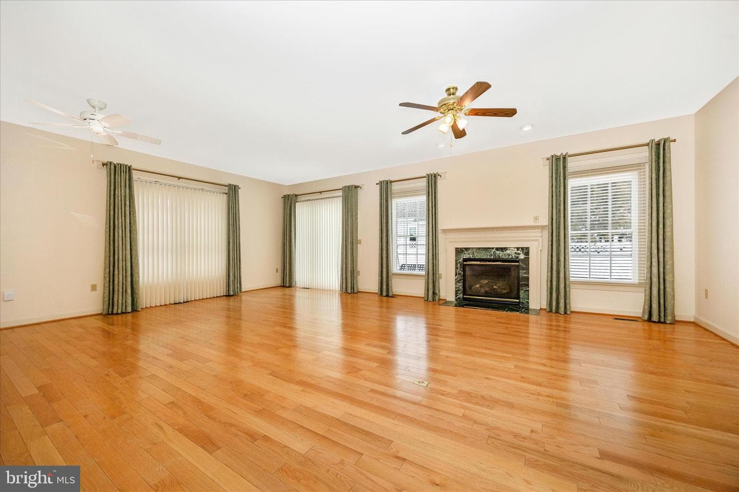 1 Keller Lane photo 6