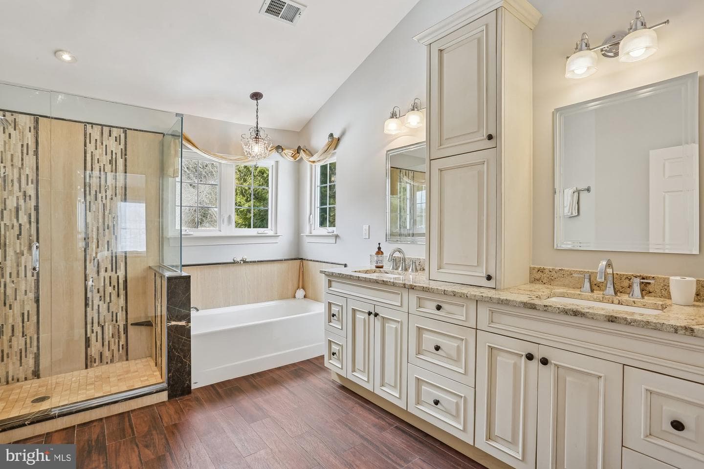 11208 Yardley Place photo 36