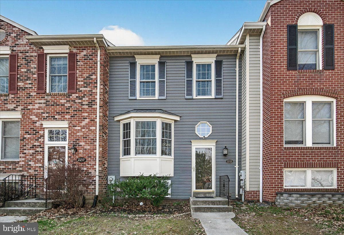 2219 Waller House Court