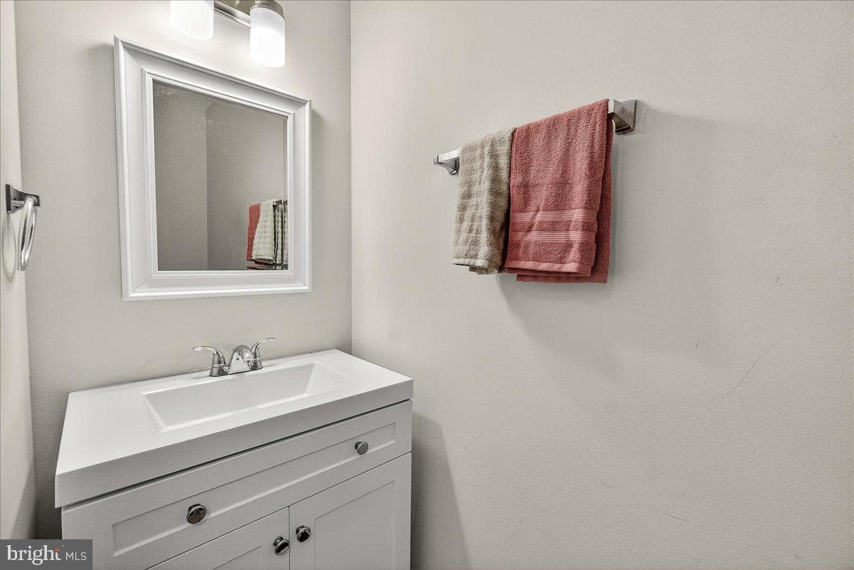 2219 Waller House Court photo 13