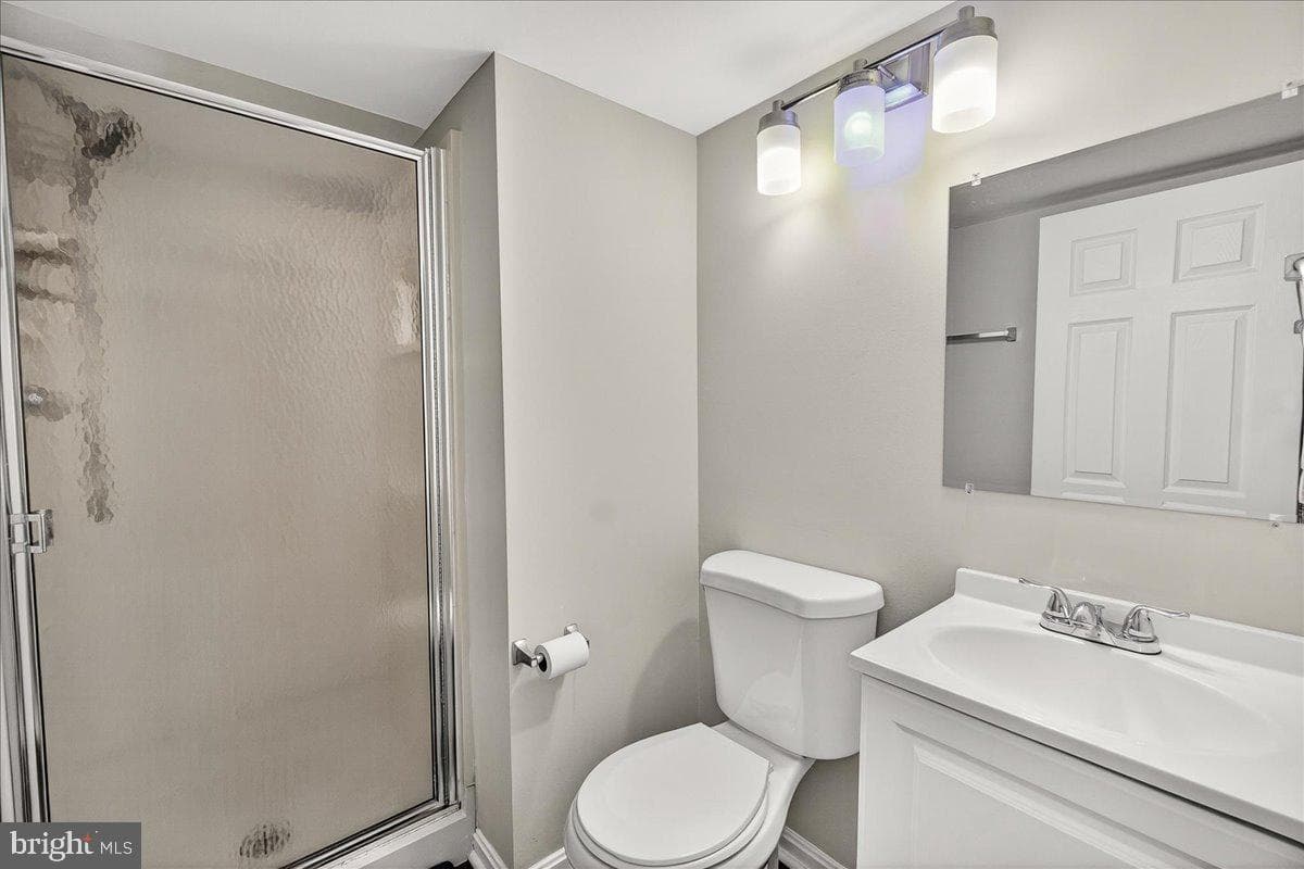 2219 Waller House Court photo 20